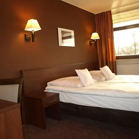 Отель Kormoran 3*